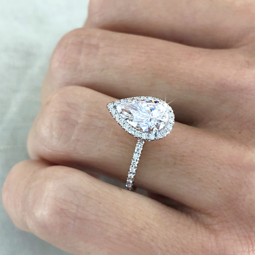teardrop solitaire engagement rings
